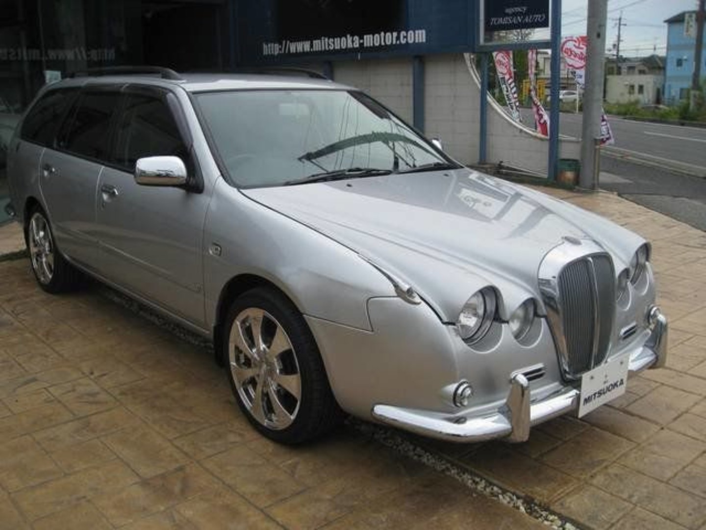 mitsuoka_Ryoga_1_generation__Estate_5-door__13.jpg
