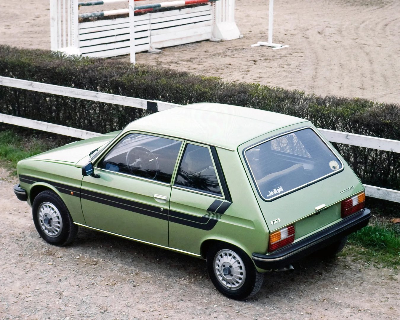 Peugeot_104_1_generation__Mini_3-doors__1.jpg