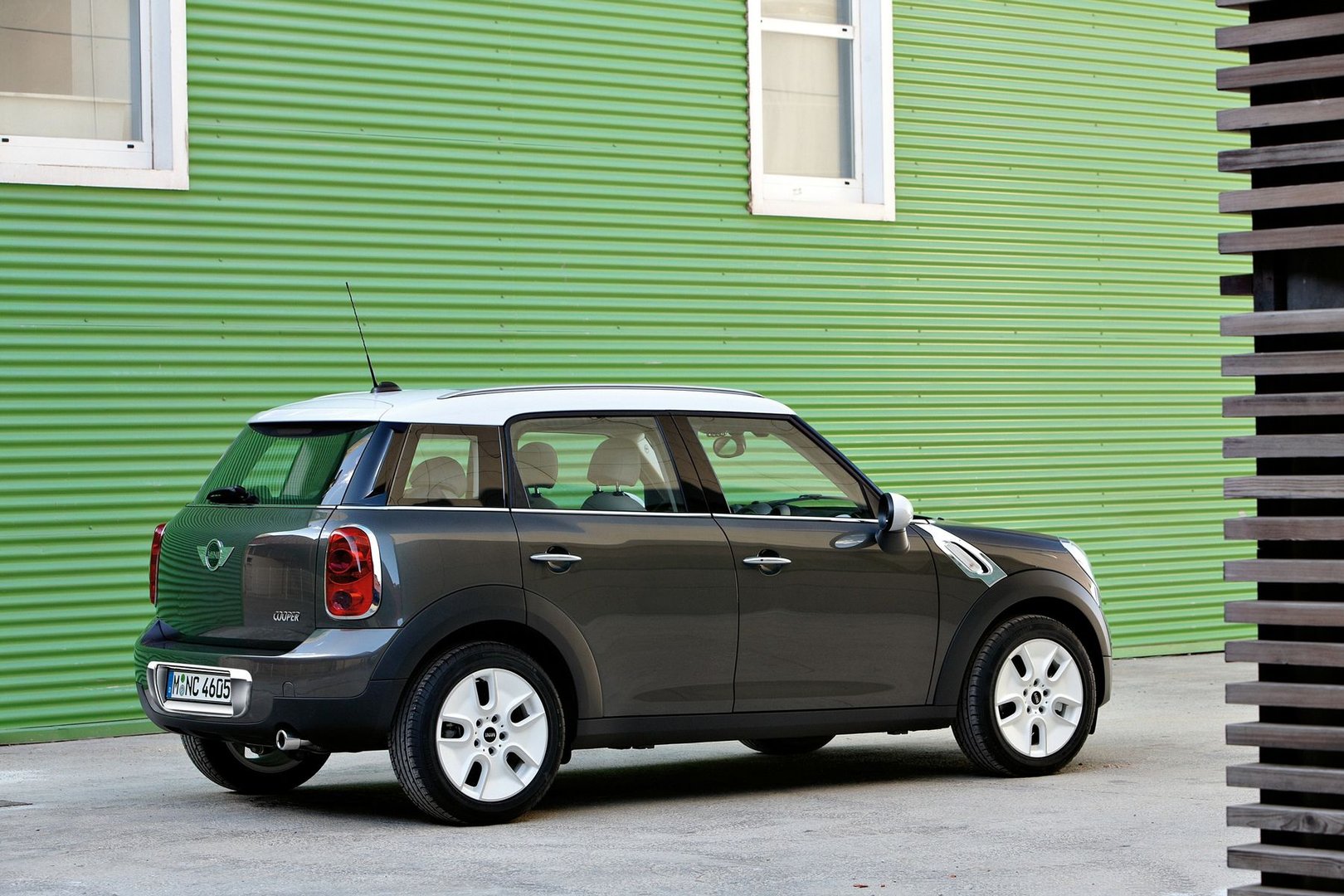 mini_Countryman_1_generation__SUV_5-doors__20.jpg