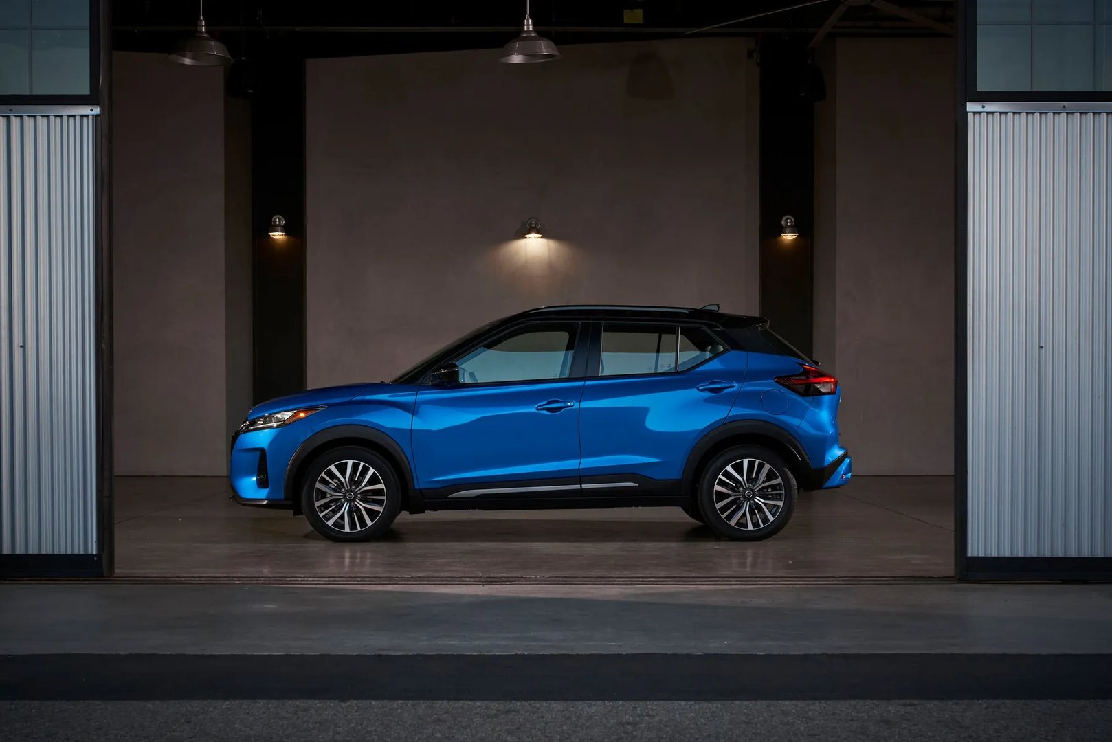 Nissan_Kicks_1_generation_restyling__SUV_5-doors__5.jpg