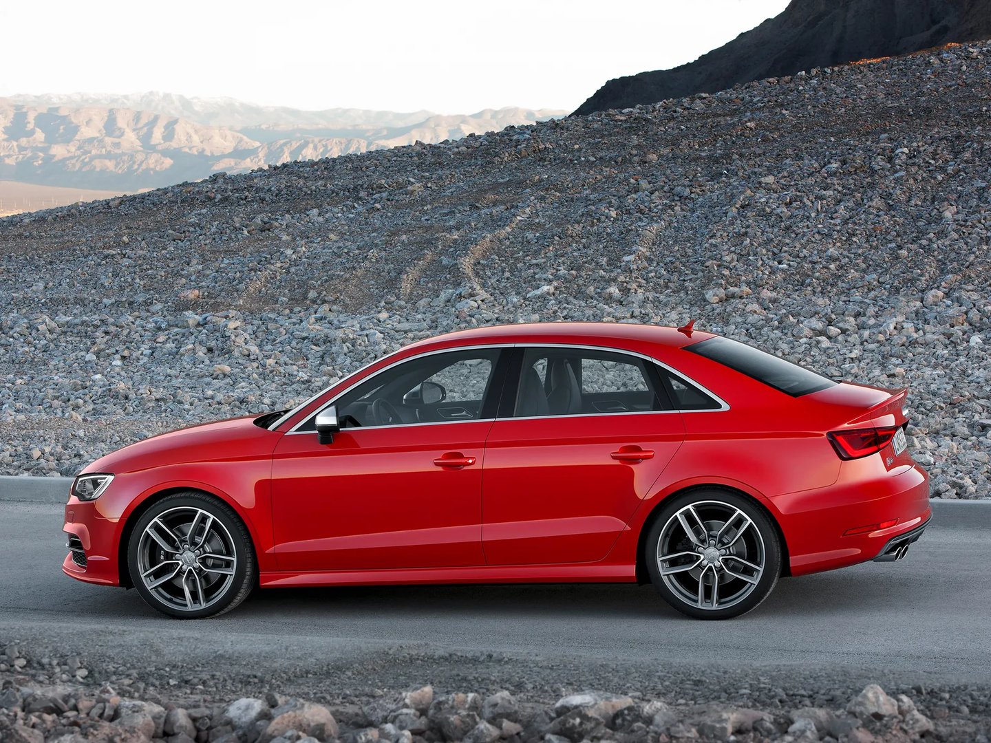 Audi_S3_3_generation__Sedan__12.jpg
