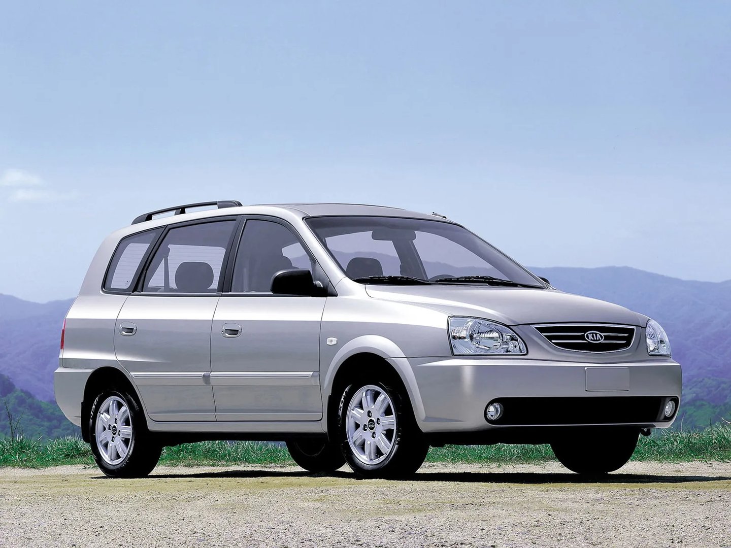 1 generation, restyling 