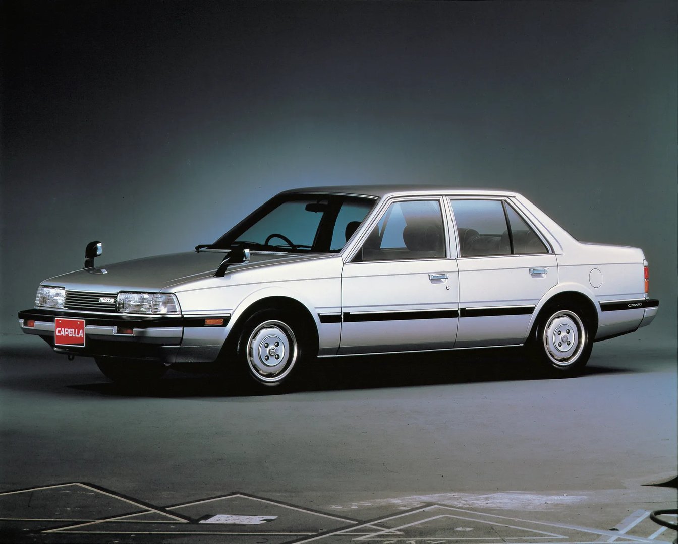 Mazda_Capella_3_generation__Sedan__3.jpg