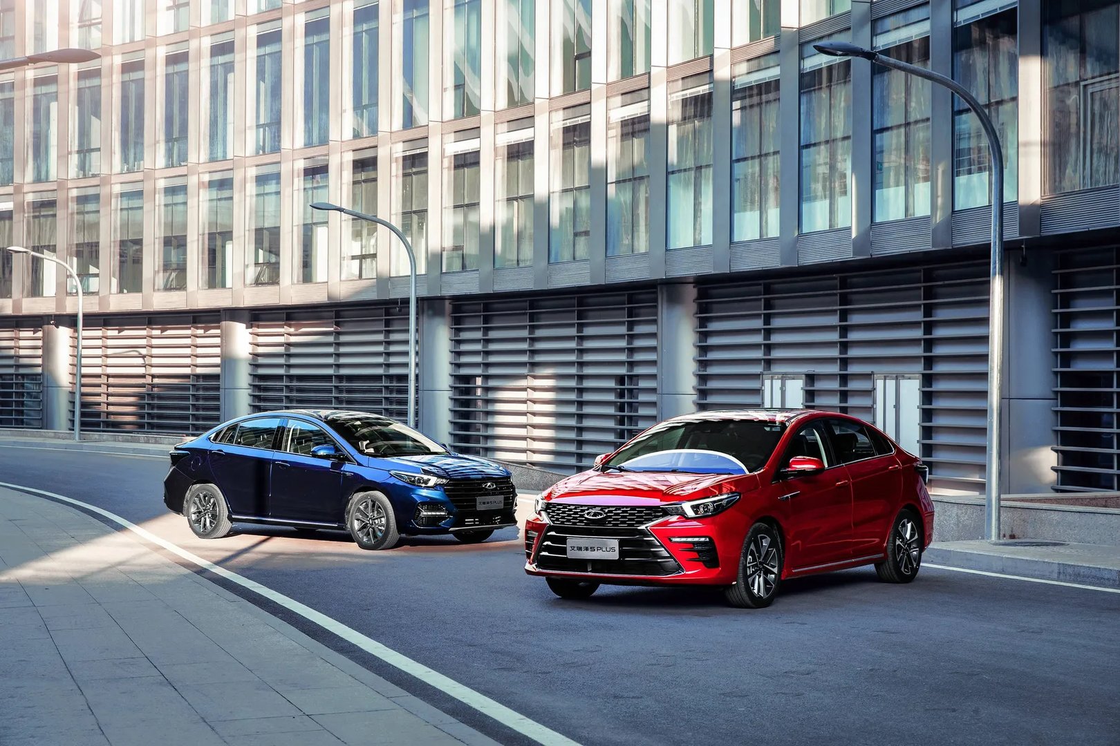 Chery_Arrizo_5_Plus_1_generation__Sedan__2.jpg
