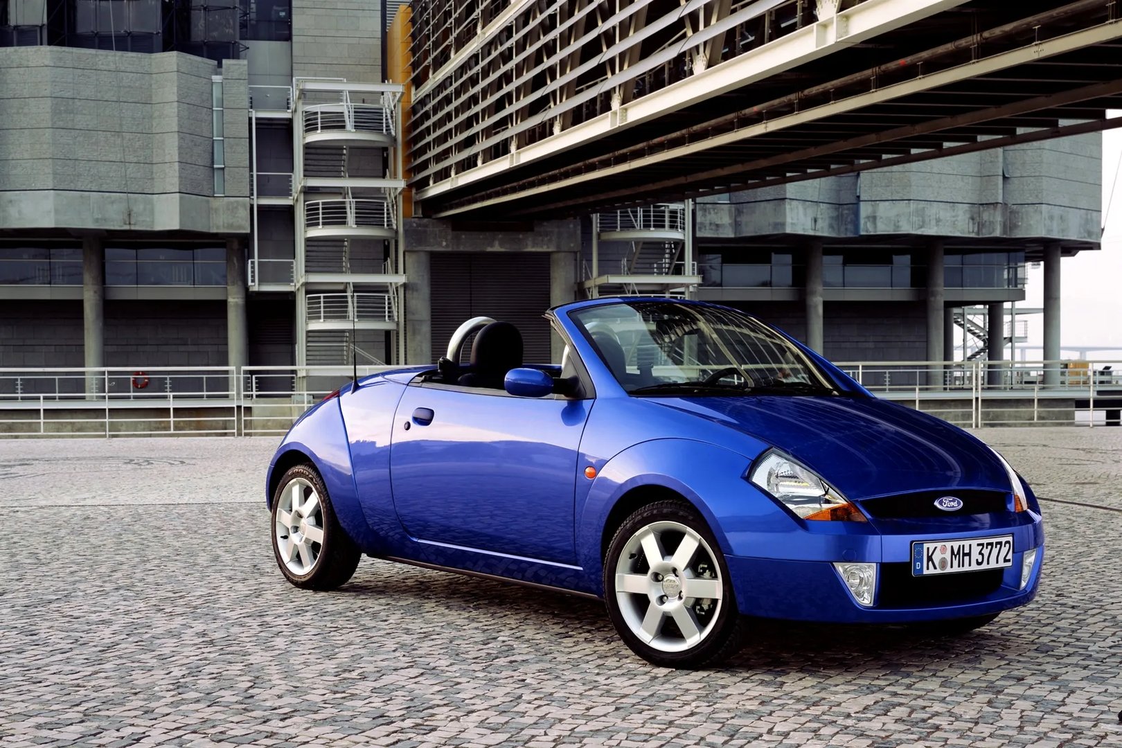 Ford_KA_1_generation__Cabrio__9.jpg