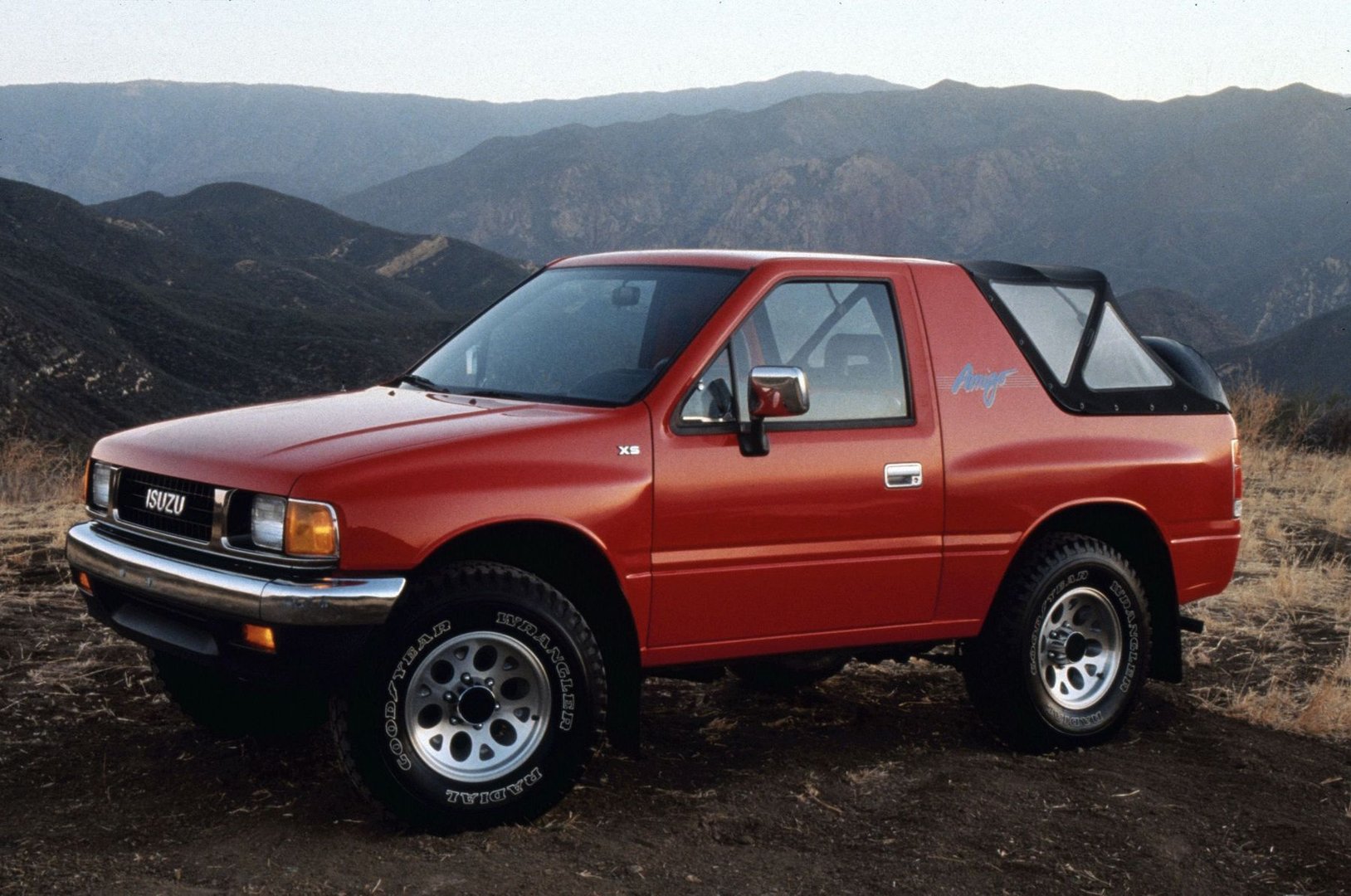 Isuzu Amigo 1 generation