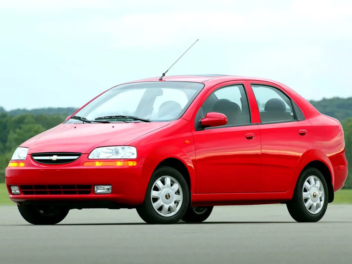 Chevrolet_Aveo_1_generation__Sedan__3.jpg