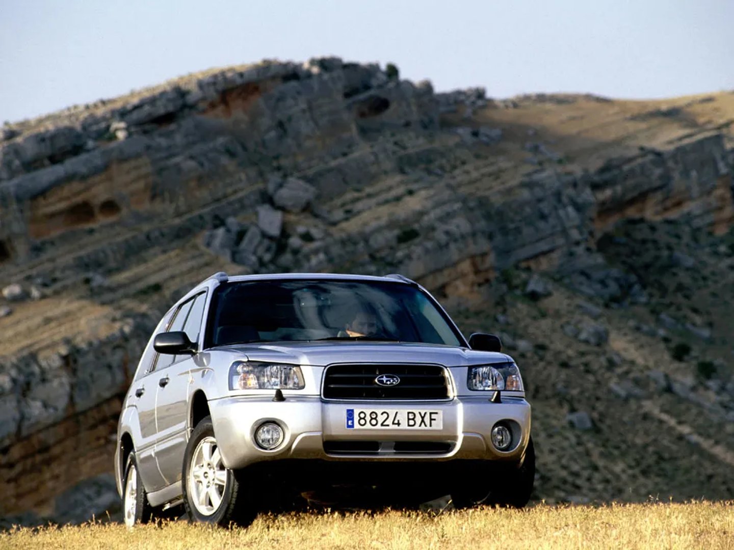Subaru_Forester_2_generation__SUV_5-doors__7.jpg
