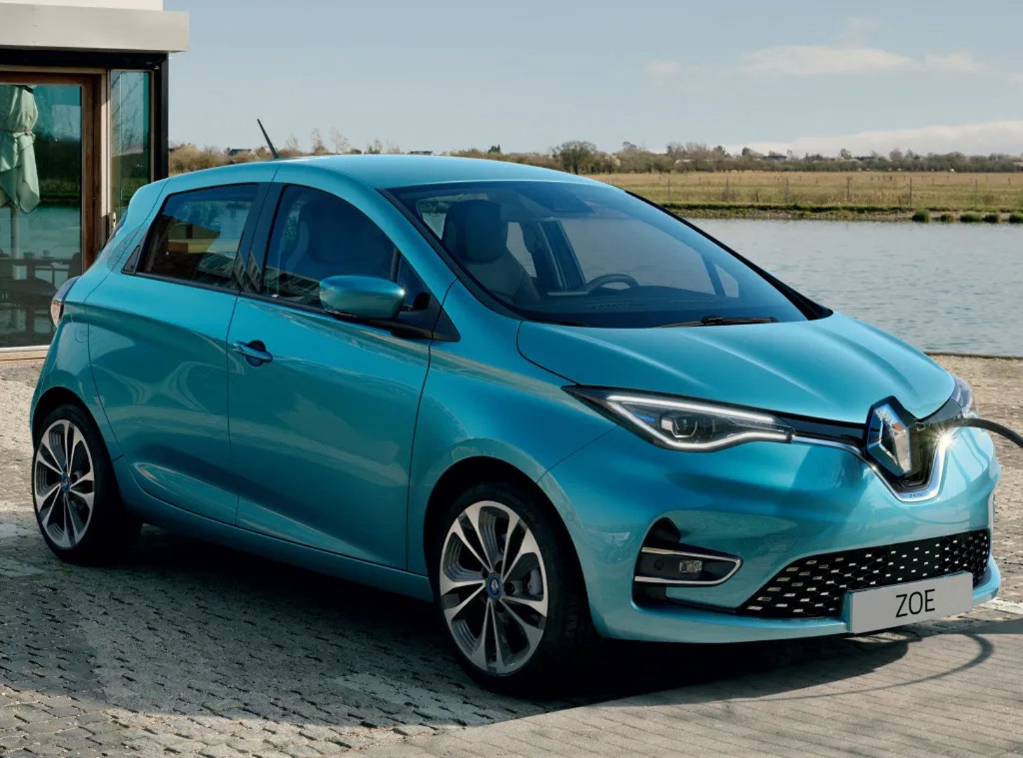 Renault_ZOE_1_generation_restyling__Mini_5-doors__3.jpg