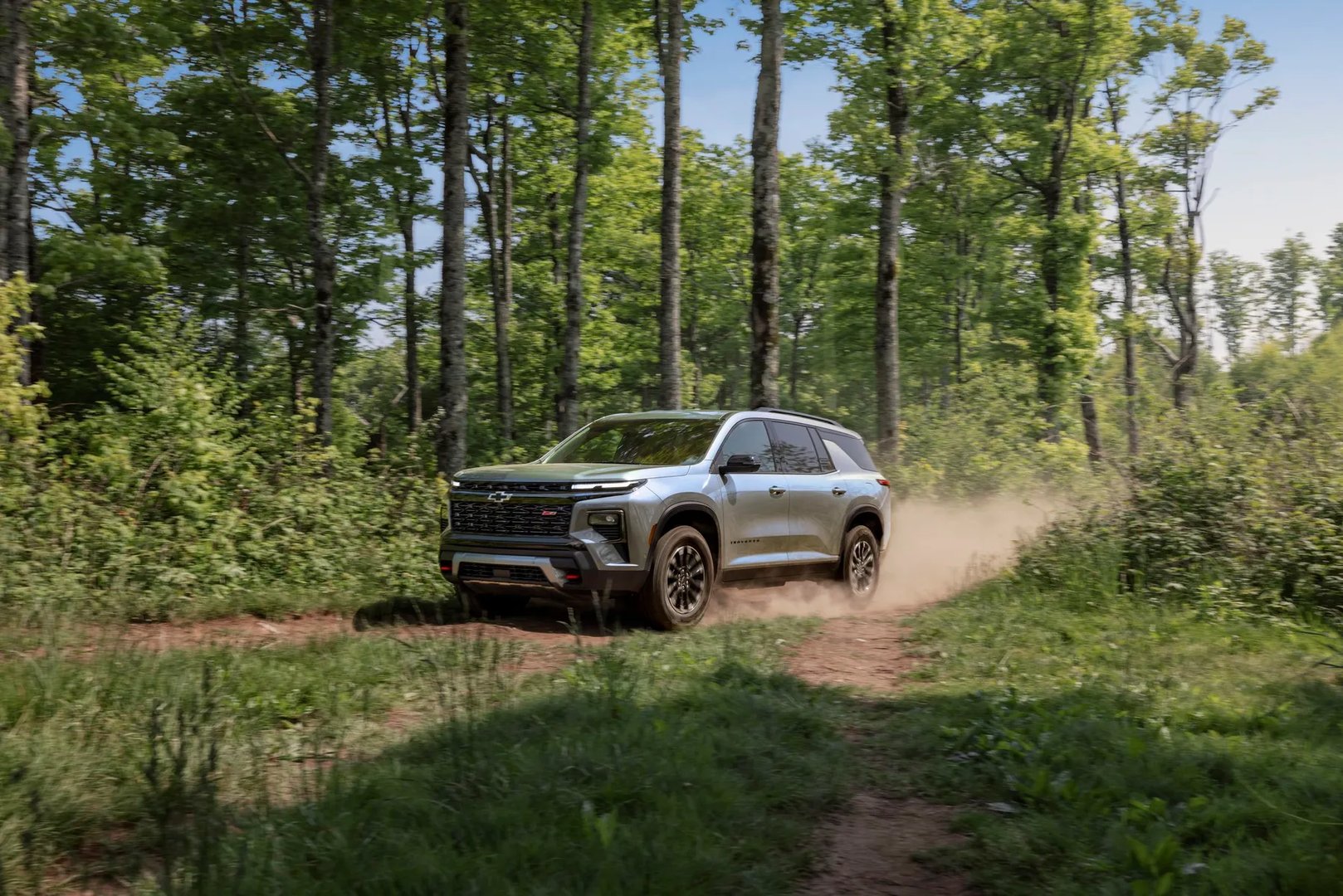 Chevrolet_Traverse_3_generation__SUV_5-doors__10.jpg