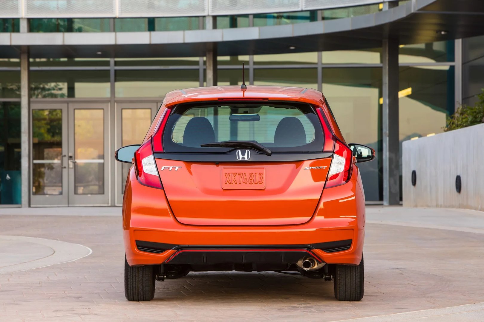 Honda_Fit_3_generation_restyling__Mini_5-doors__7.jpg