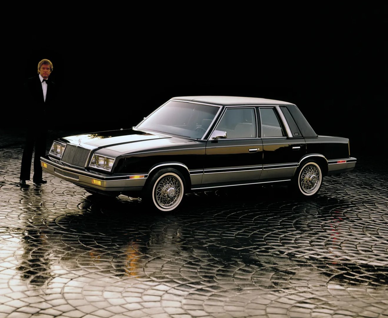 Chrysler_LeBaron_2_generation__Sedan__1.jpg