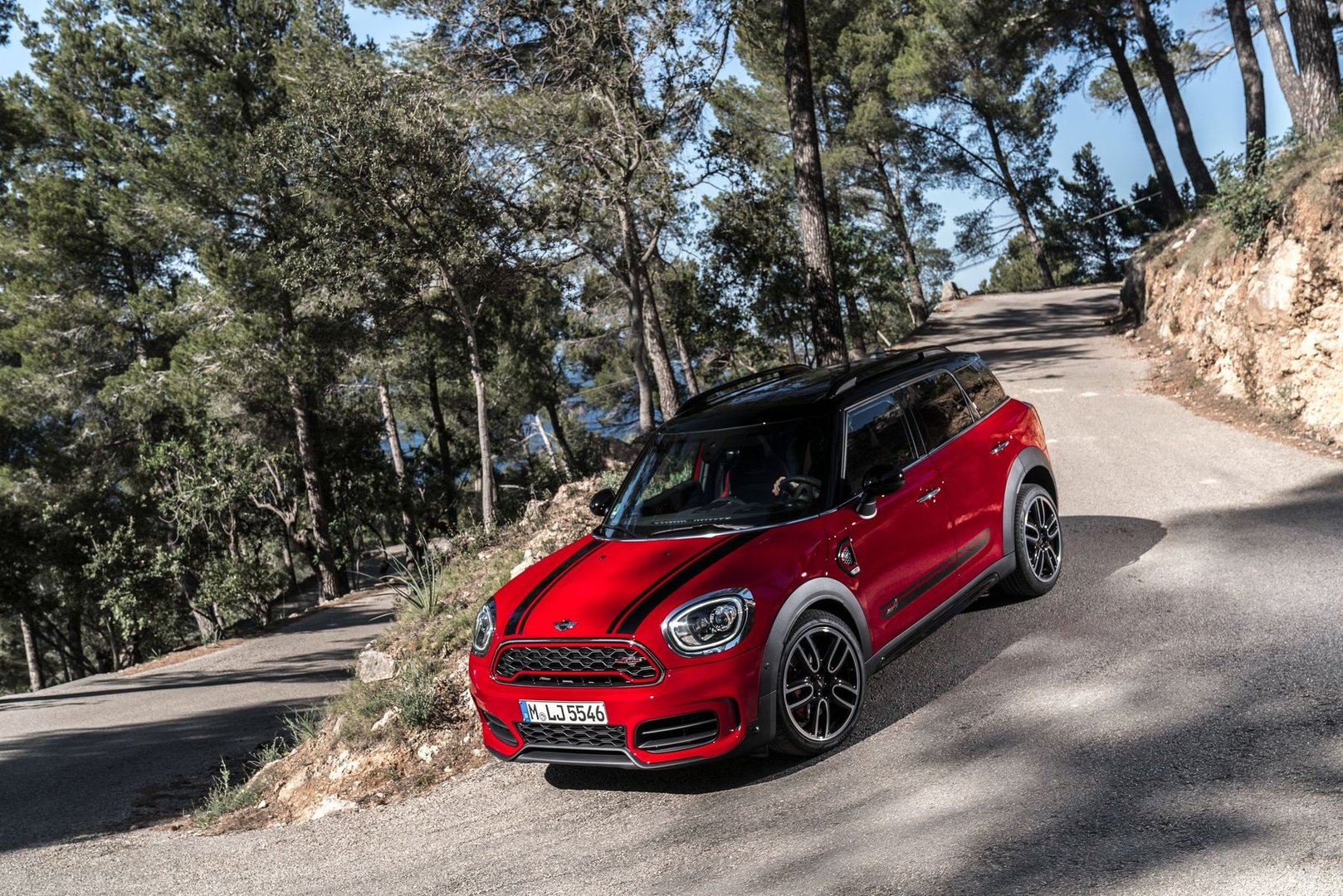 mini_Countryman_2_generation__SUV_5-doors__12.jpg