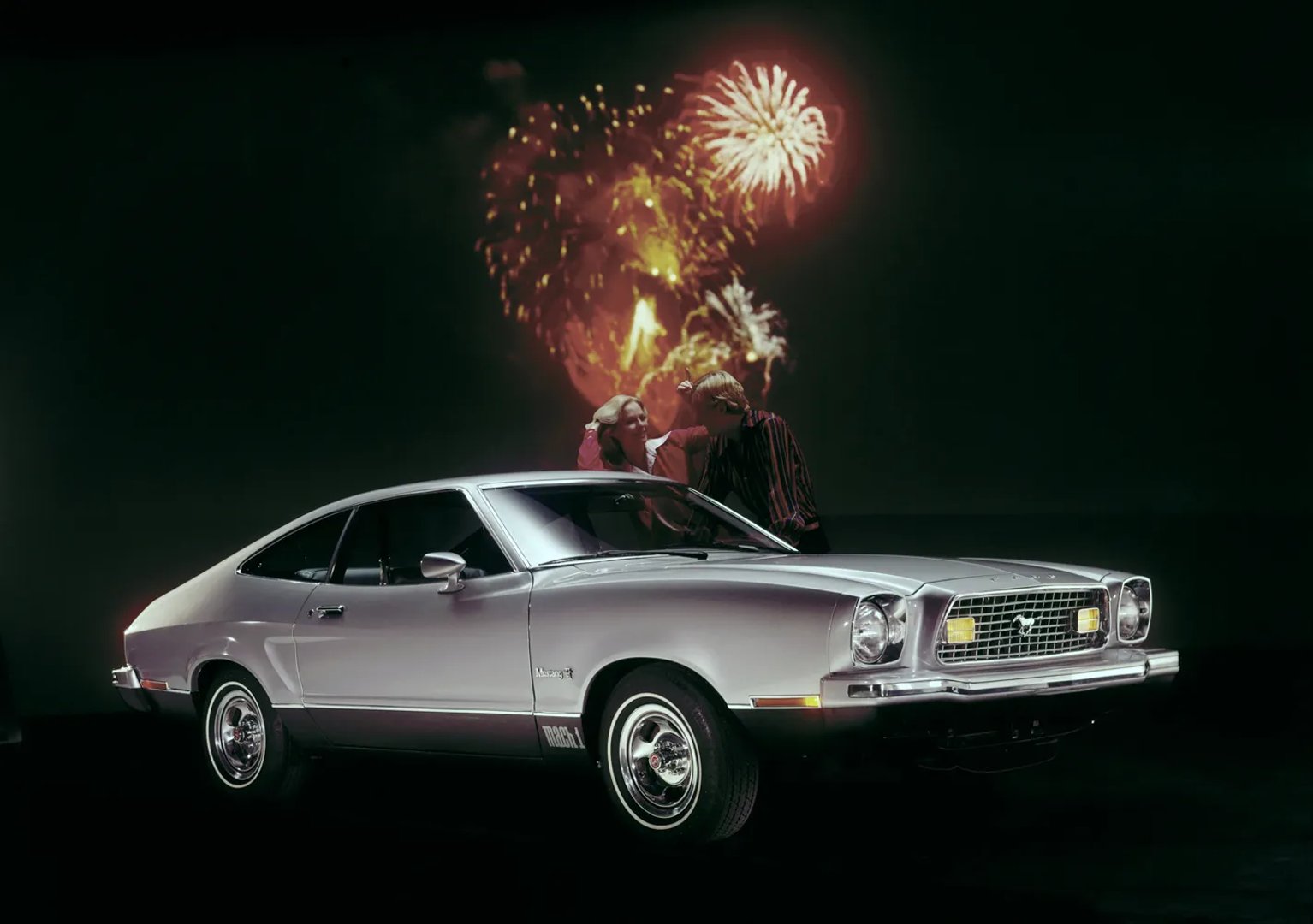 Ford_Mustang_2_generation__Hatchback_3-door__4.jpg