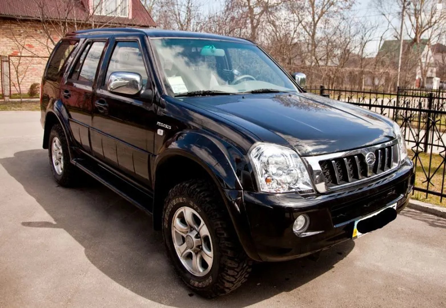 Great Wall_Pegasus_1_generation__SUV_5-doors__4.jpg