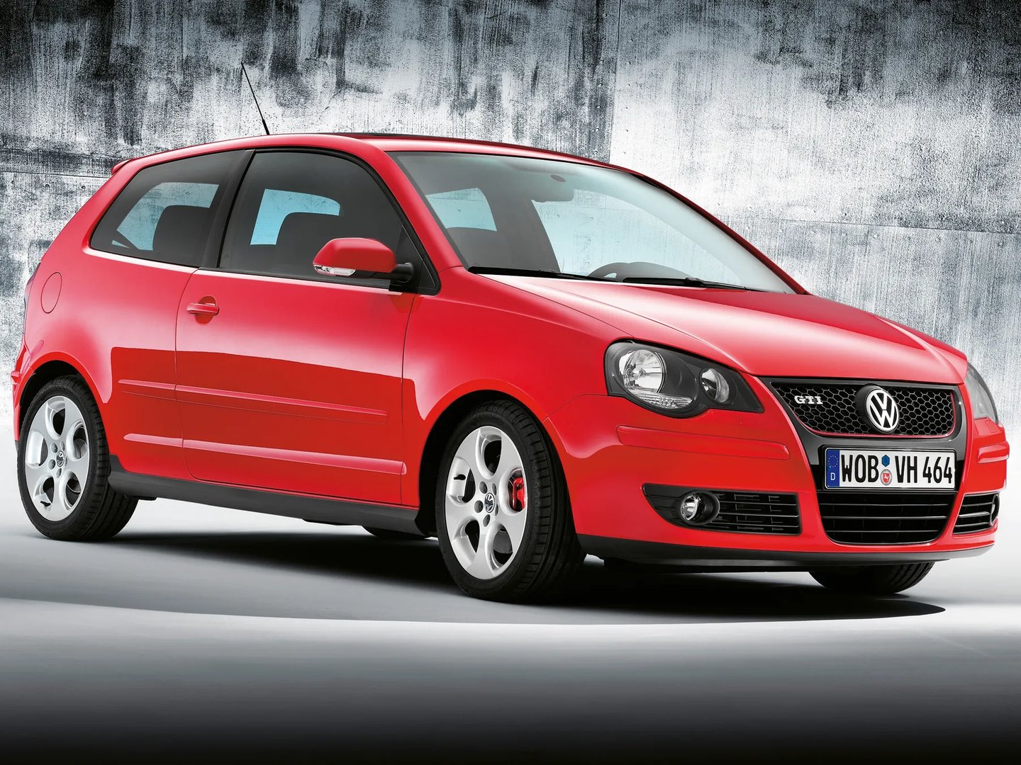 Volkswagen_Polo_GTI_4_generation__Mini_3-doors__4.jpg