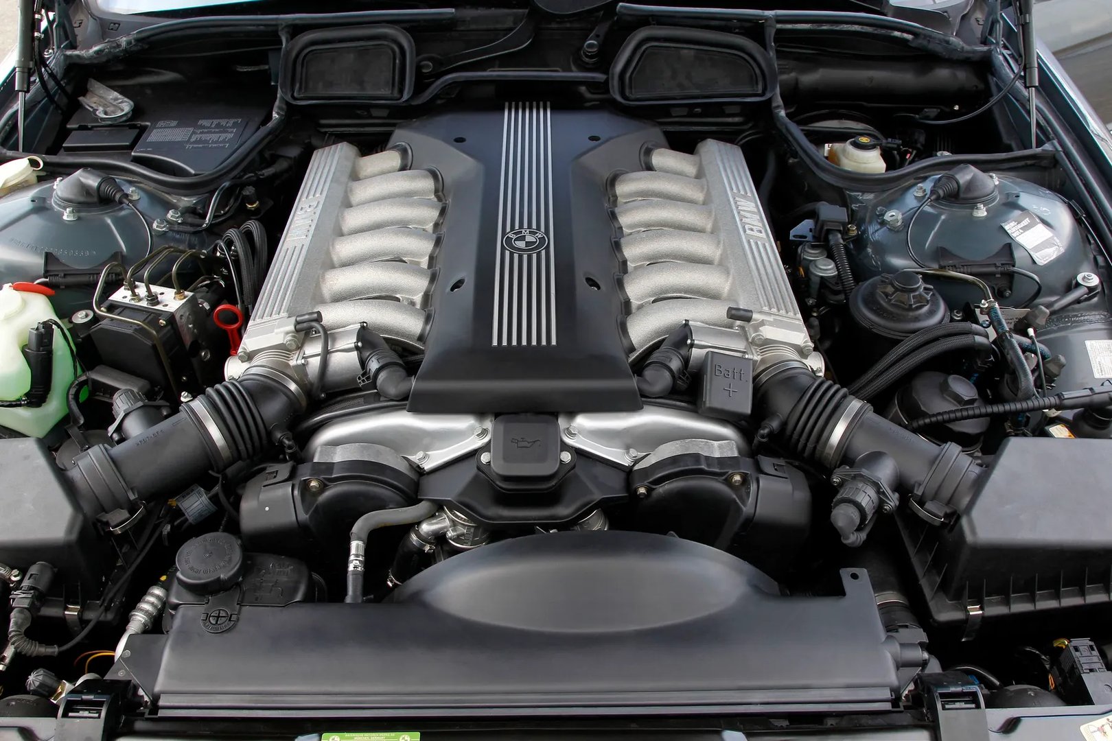 BMW_7_series_3_generation_restyling__Sedan_Long__9.jpg