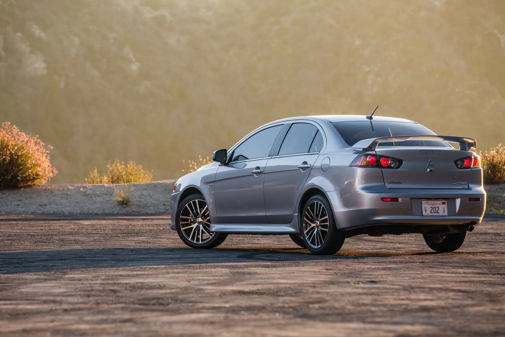 Mitsubishi_Lancer_10_generation_restyling_2__Sedan__2.jpg
