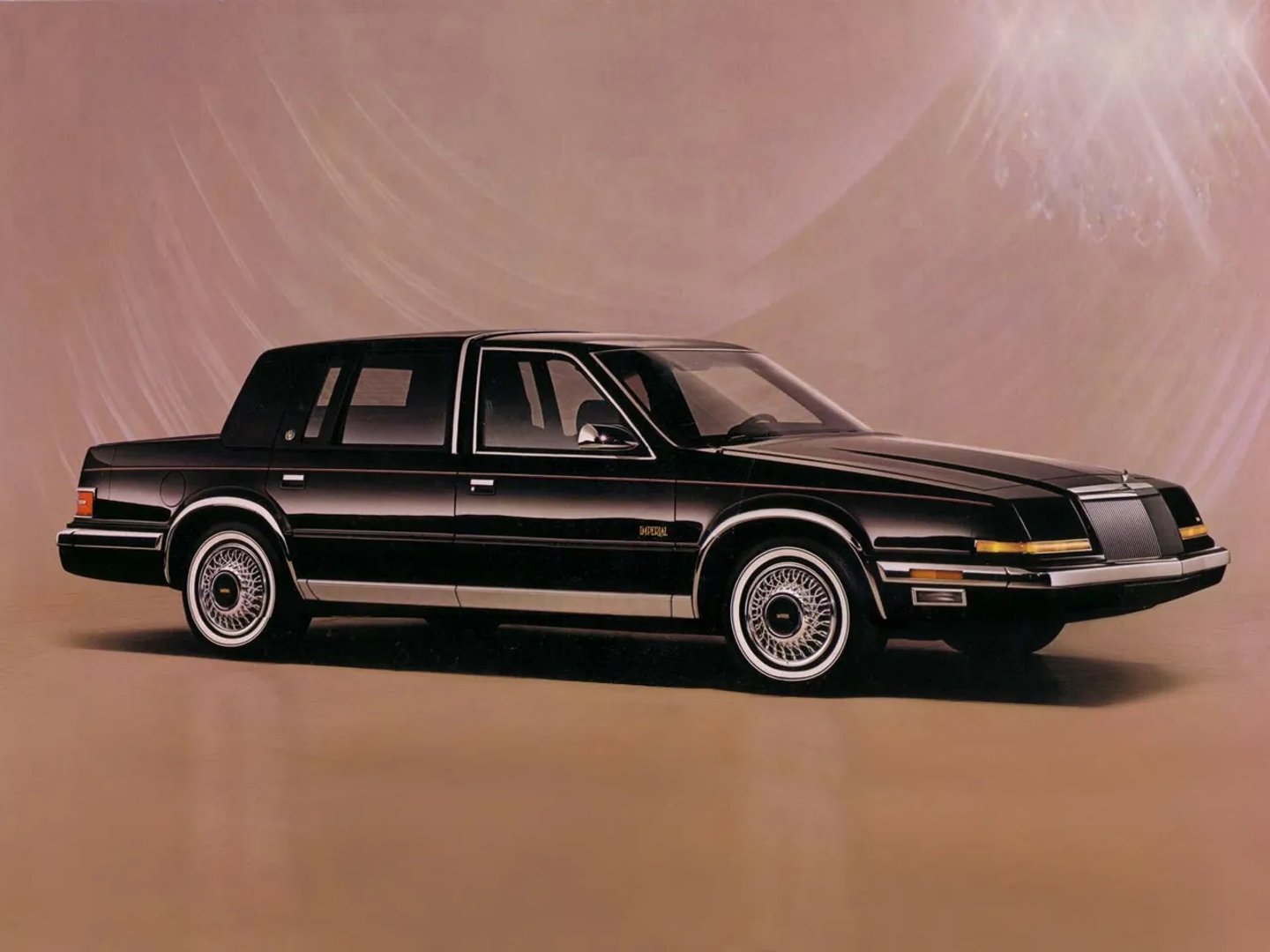 Chrysler_Imperial_7_generation__Sedan__2.jpg