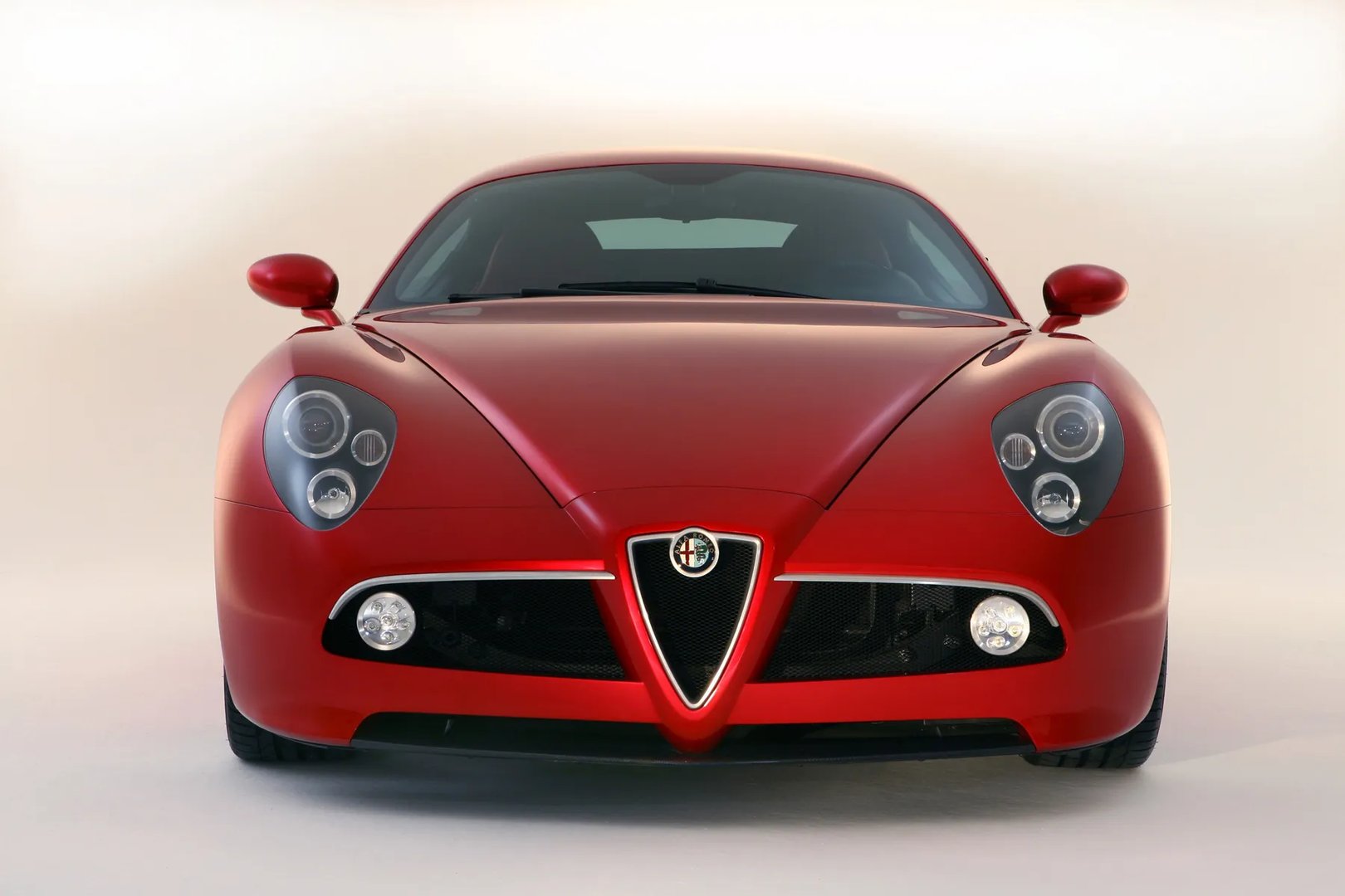Alfa Romeo_8C_Competizione_1_generation__Coupe__1.jpg
