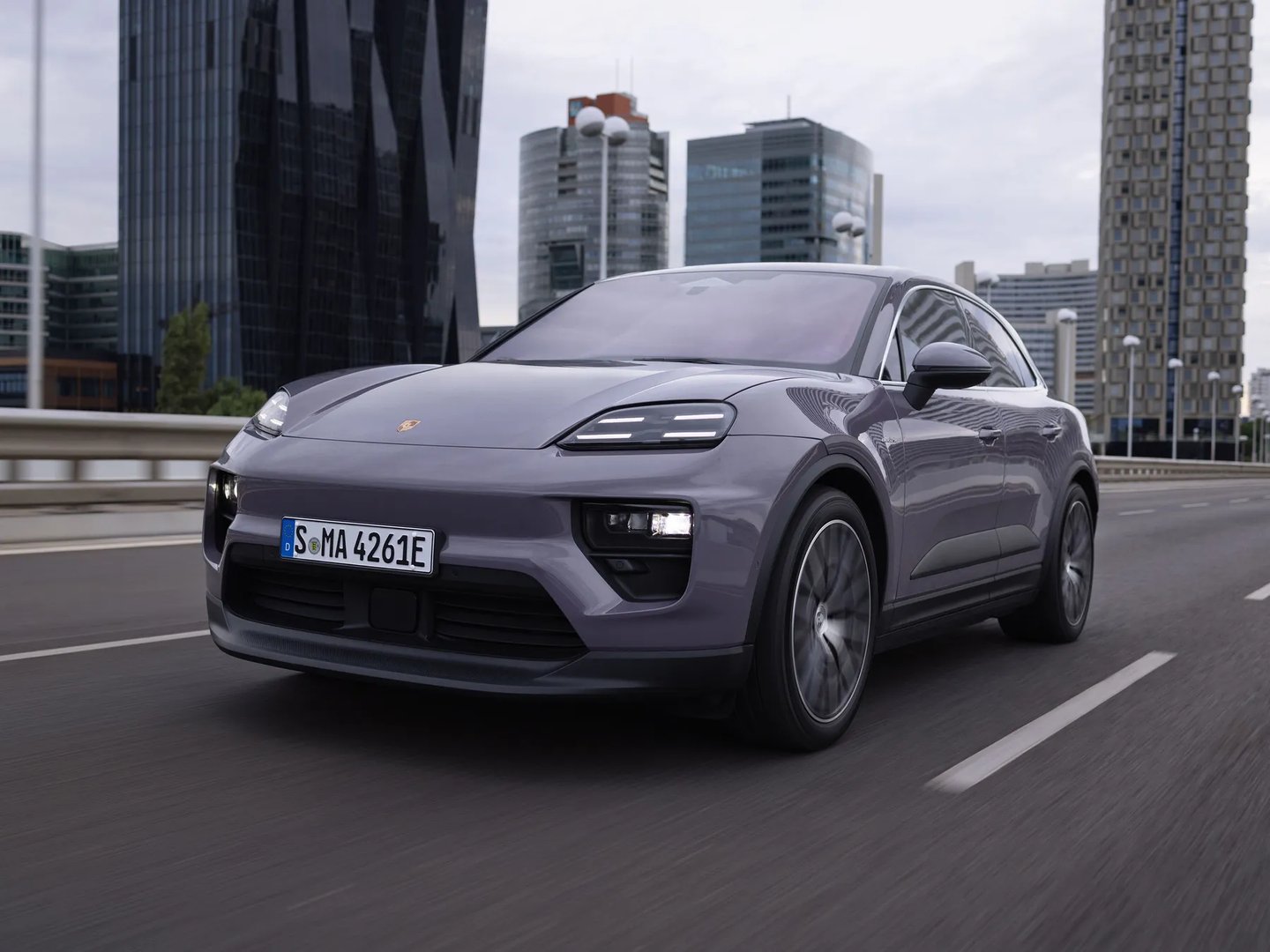 porsche_Macan_2_generation__SUV_5-doors__7.jpg