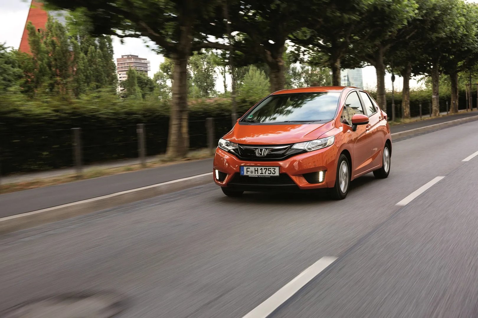 Honda_Jazz_3_generation__Mini_5-doors__7.jpg
