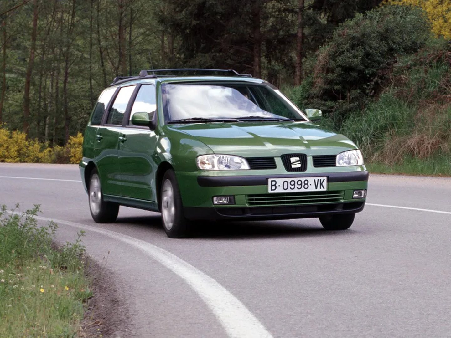 1 generation, restyling 