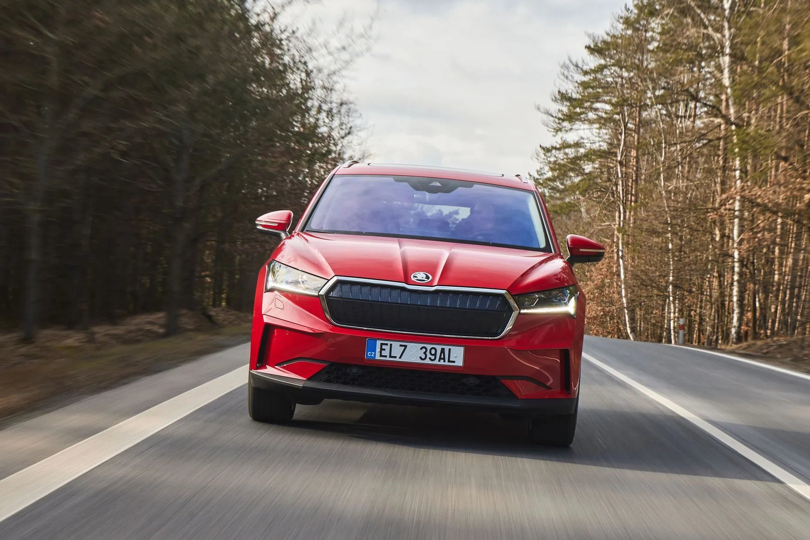 Skoda_Enyaq_iV_1_generation__SUV_5-doors__13.jpg