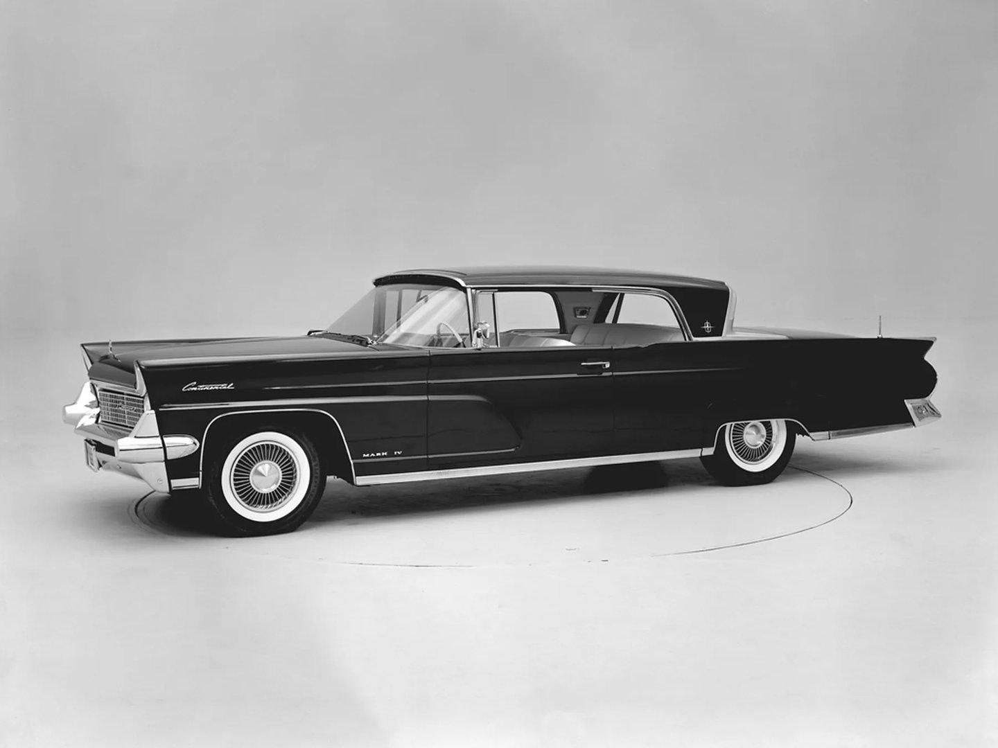 Lincoln Continental 3 generation  Coupe
