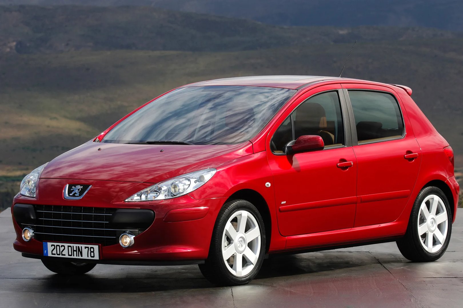 Peugeot 307 1 generation, restyling  Hatchback 5-door
