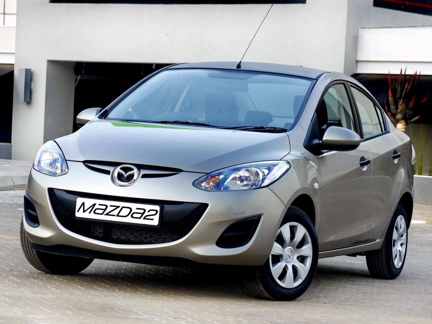 Mazda_2_2_generation_restyling__Sedan__6.jpg