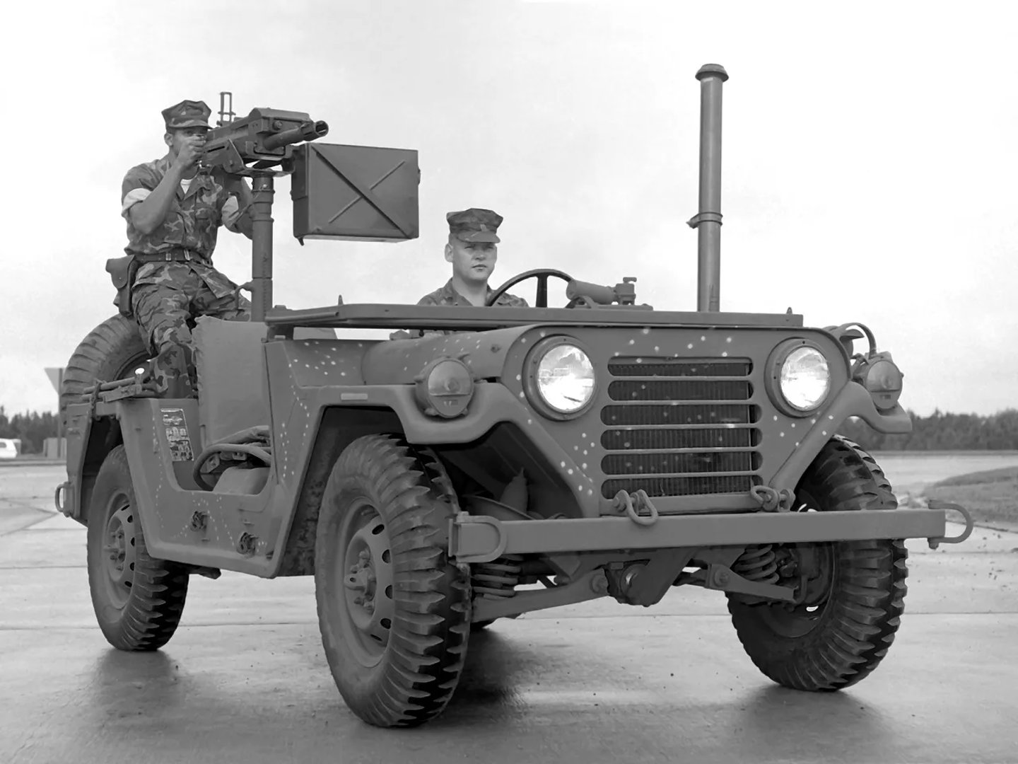 Ford_M151_1_generation__SUV_cabriolet__1.jpg