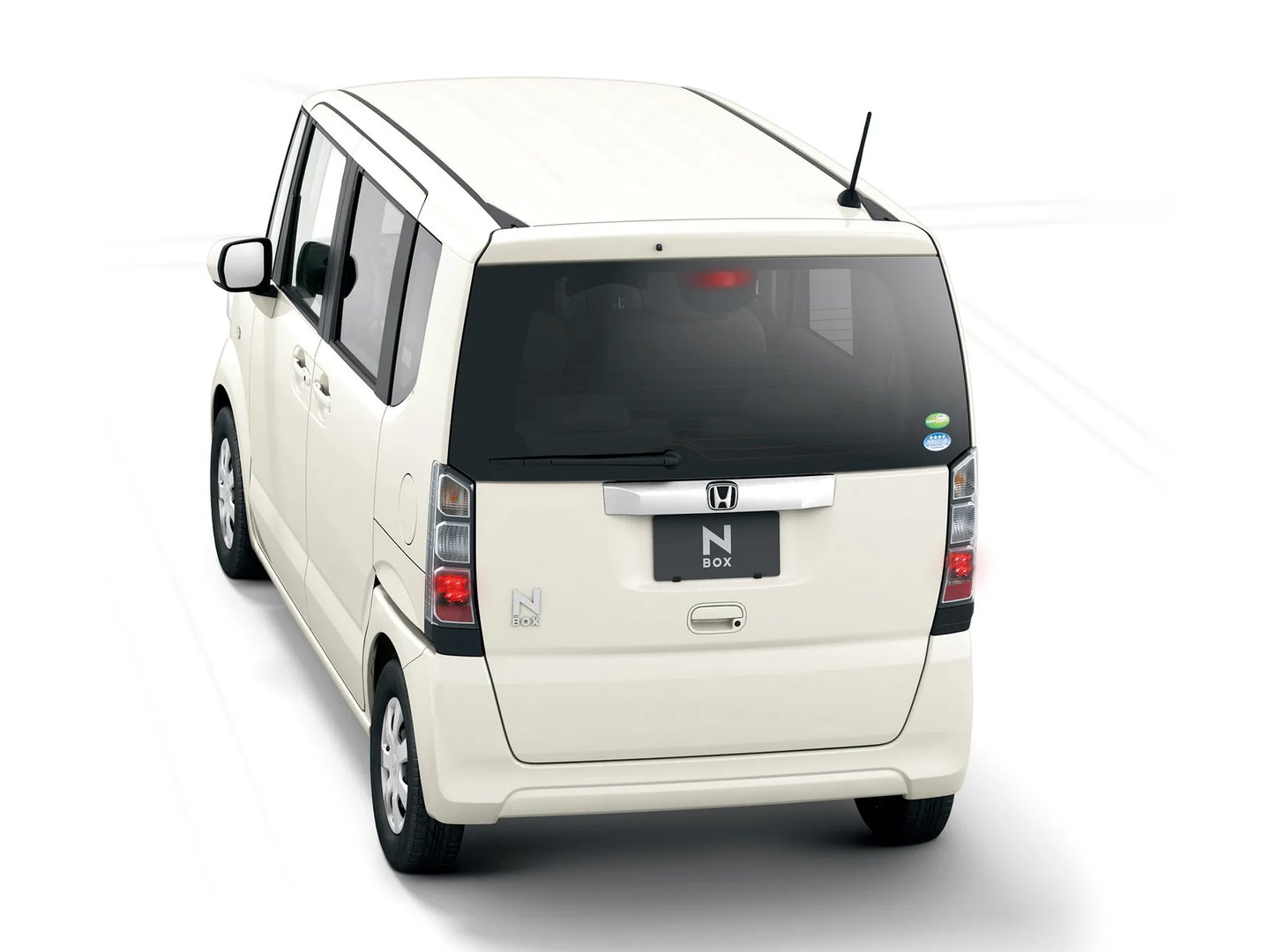 Honda_N-BOX_1_generation__Mini_5-doors__2.jpg