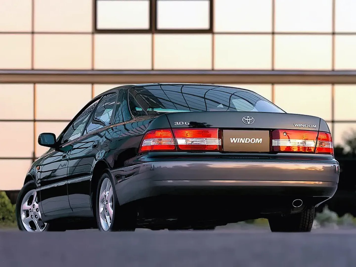 Toyota_Windom_2_generation_restyling__Sedan__1.jpg