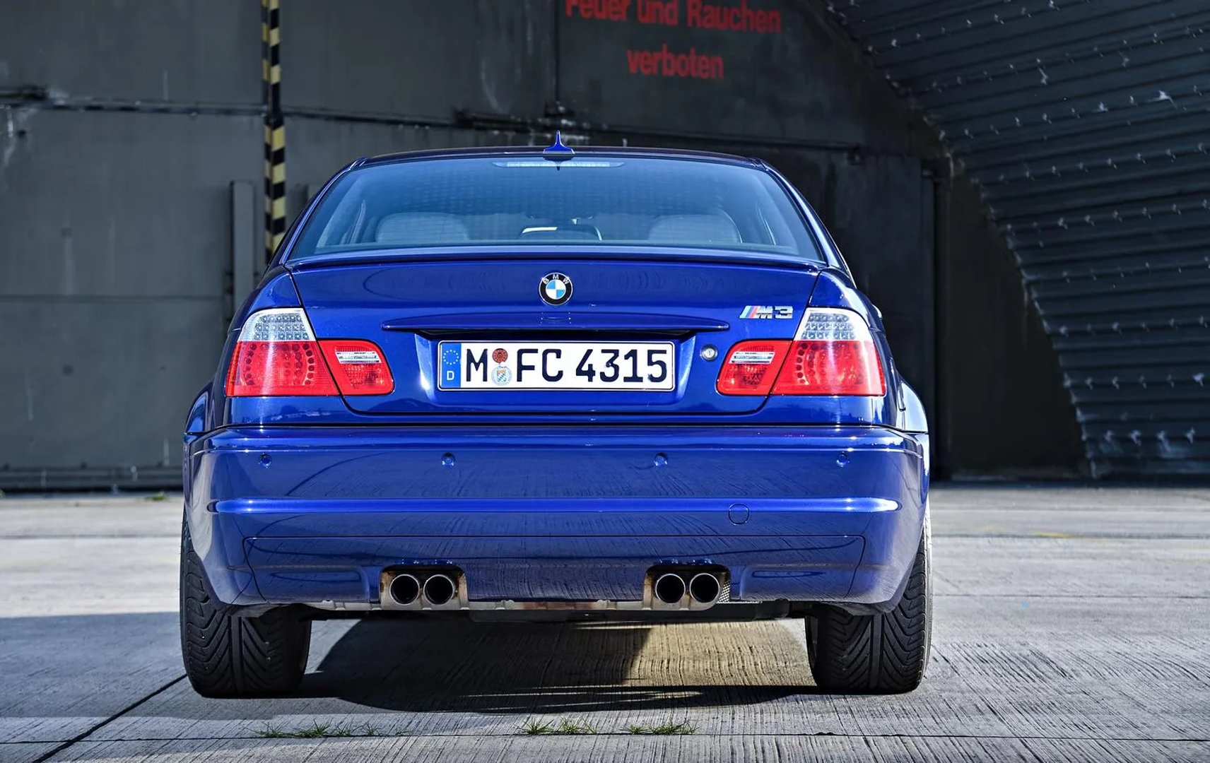 BMW_M3_3_generation__Coupe__3.jpg