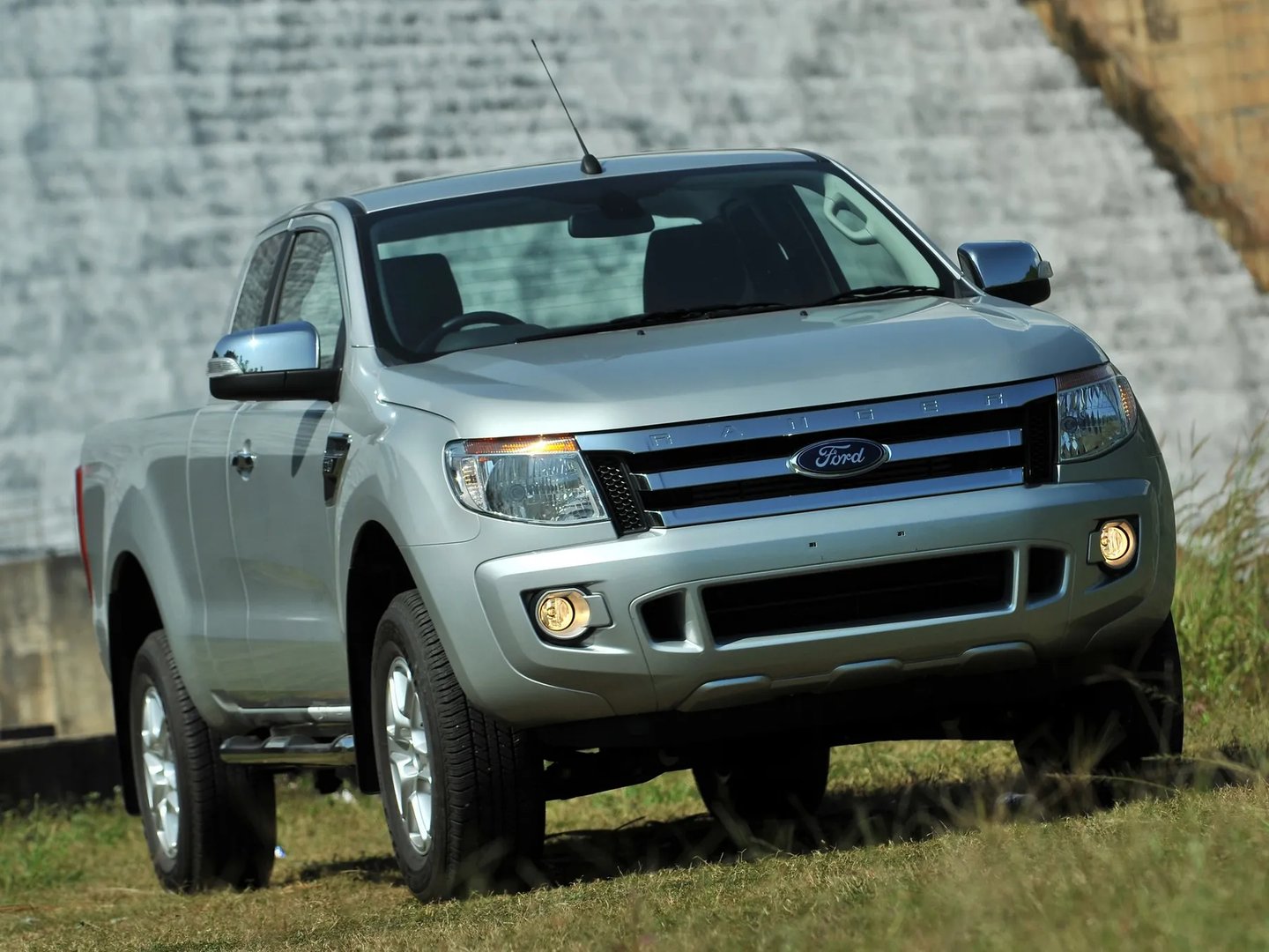 Ford Ranger 3 generation  Pickup 1.5-cab