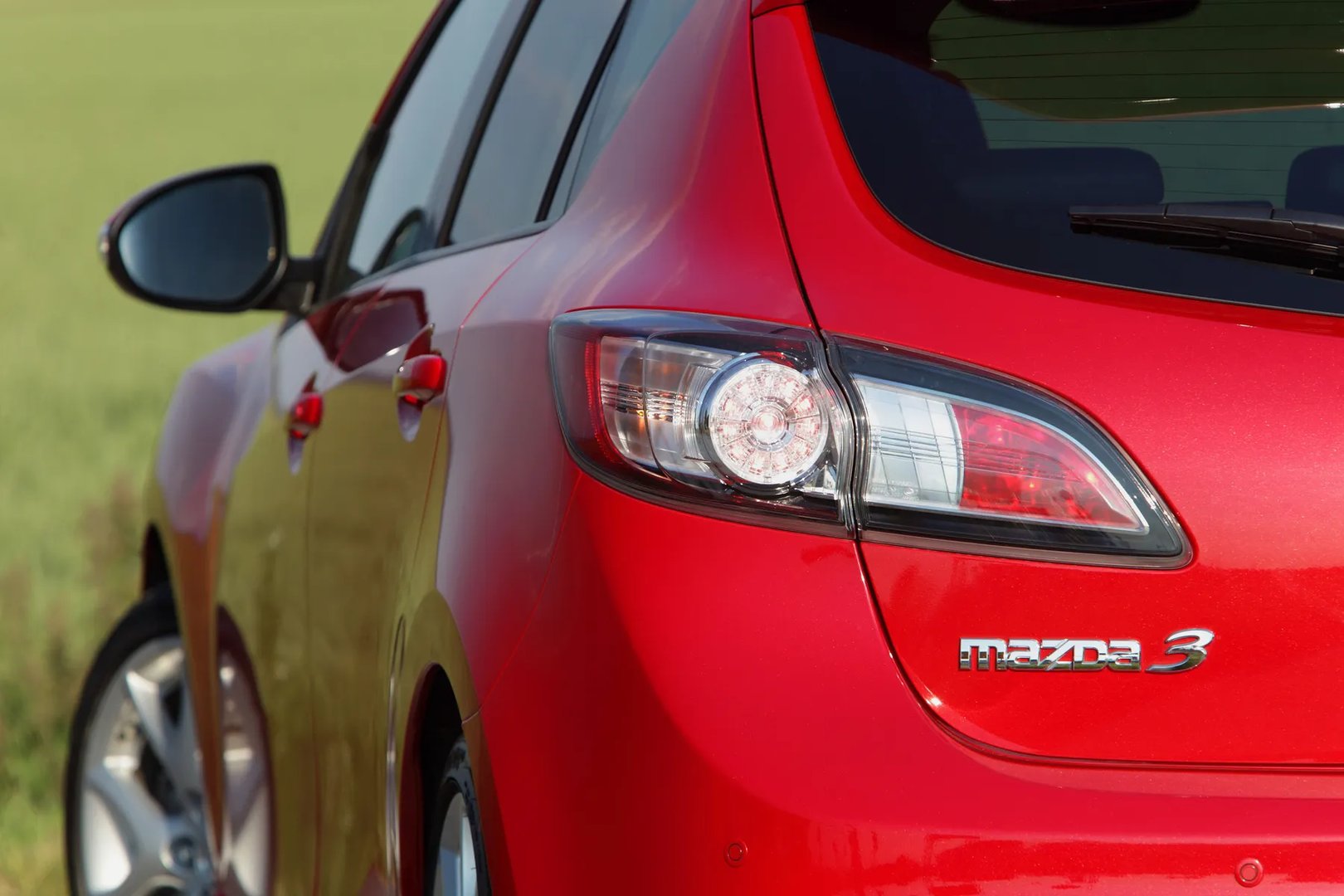 Mazda_3_2_generation__Hatchback_5-door__10.jpg