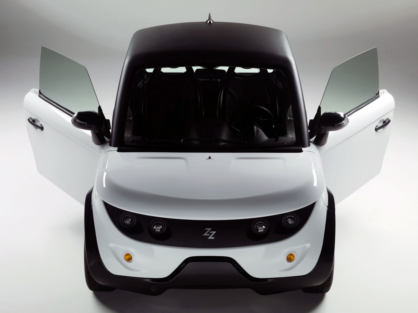 tazzari_Zero_1_generation__Hatchback_3-door__17.jpg