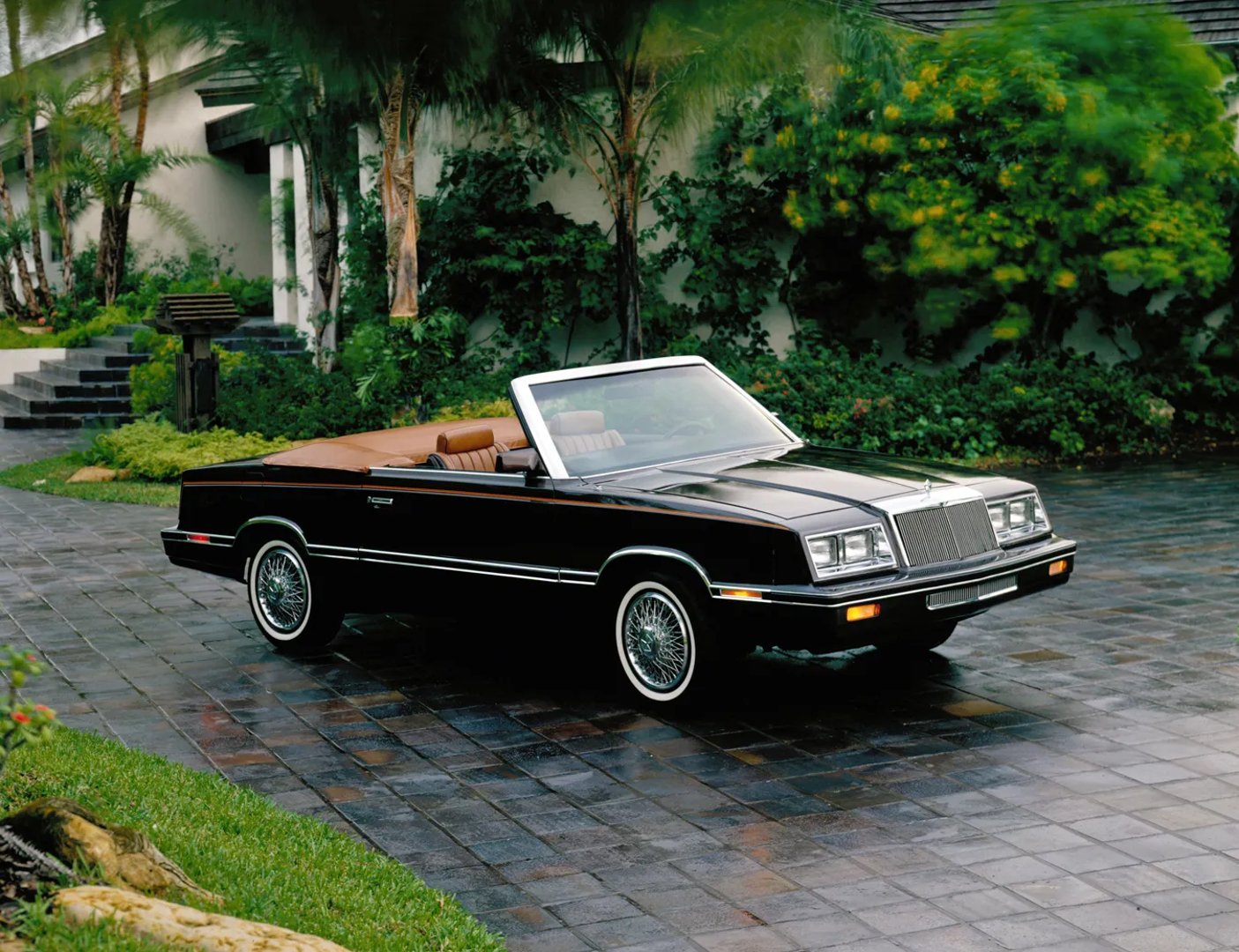 Chrysler_LeBaron_2_generation__Cabrio__7.jpg