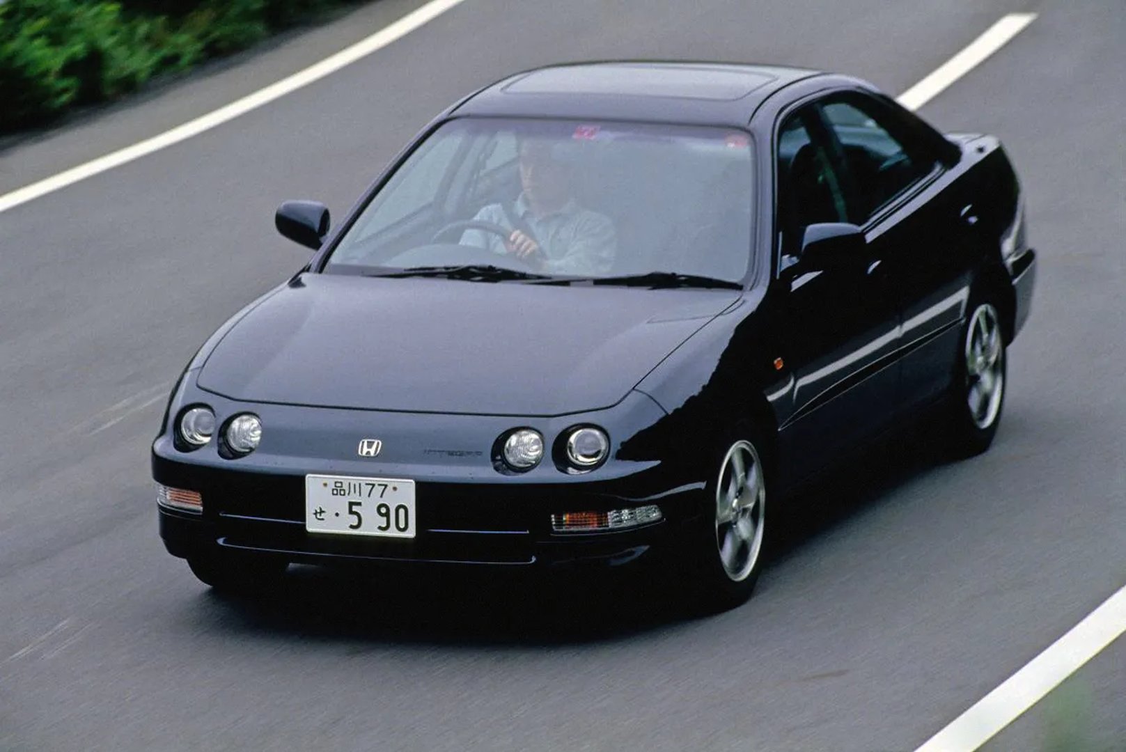 Honda_Integra_3_generation__Sedan__2.jpg