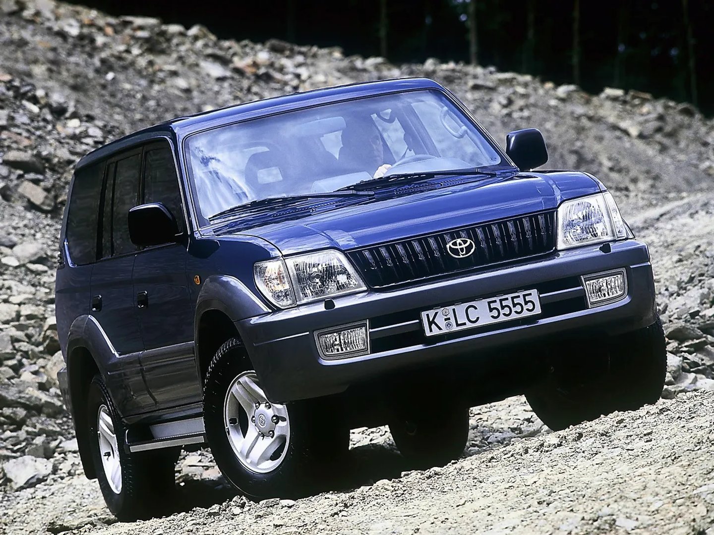 2 generation, restyling 