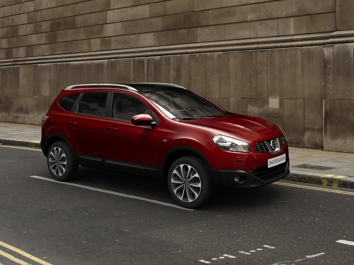 Nissan_Qashqai_+2_1_generation_restyling__SUV_5-doors__8.jpg
