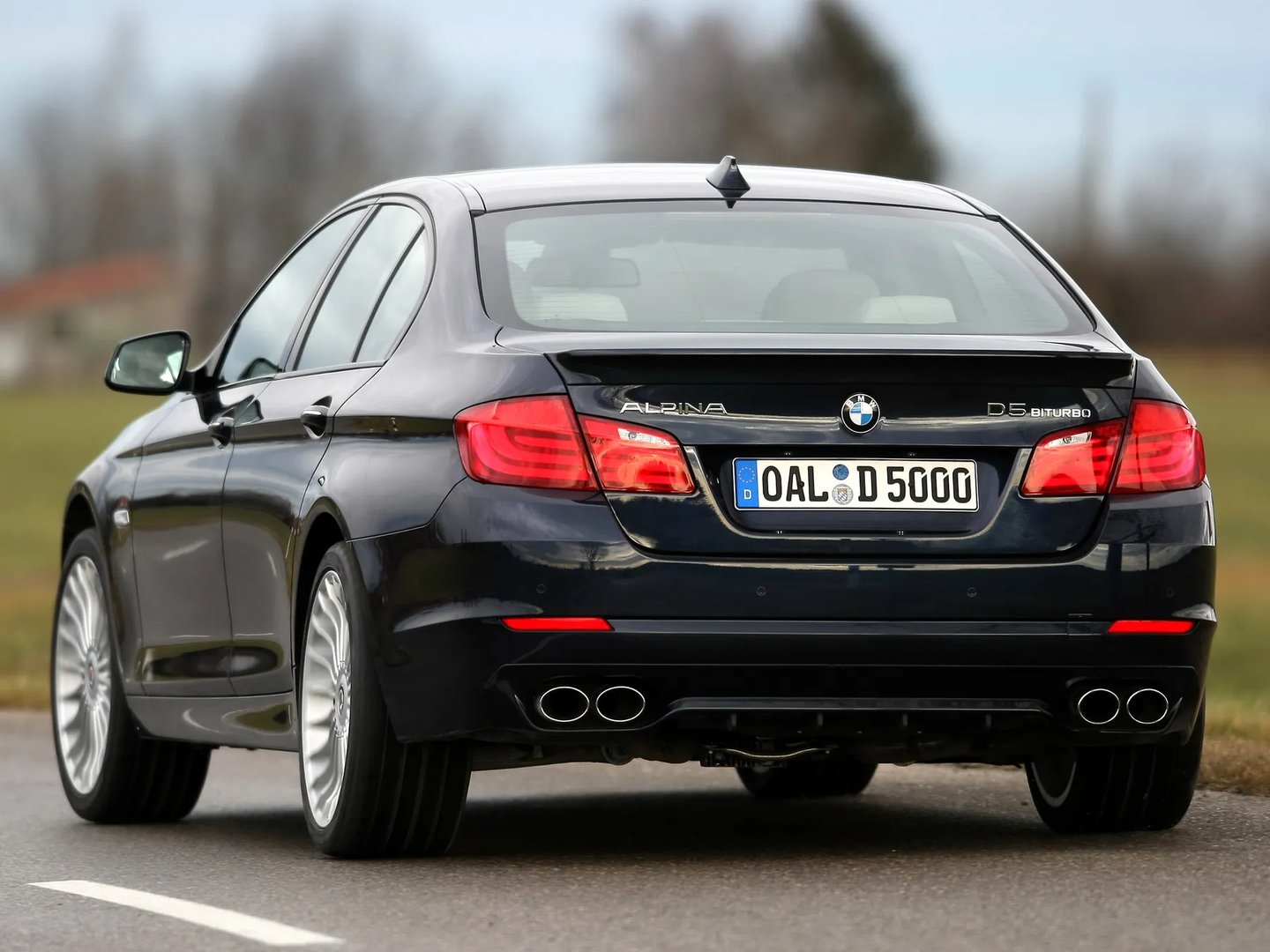 Alpina_D5_1_generation__Sedan__1.jpg