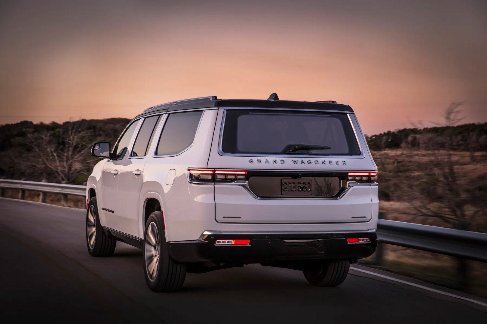 Jeep_Grand_Wagoneer_4_generation__SUV_Long__1.jpg