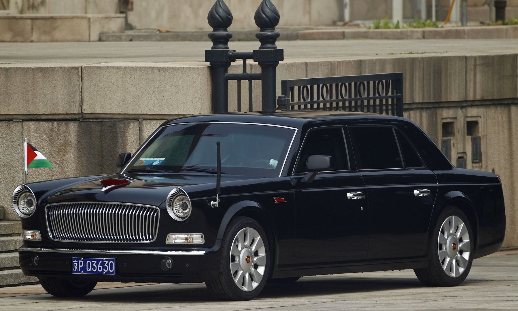 hongqi_L5_1_generation__Sedan__14.jpg