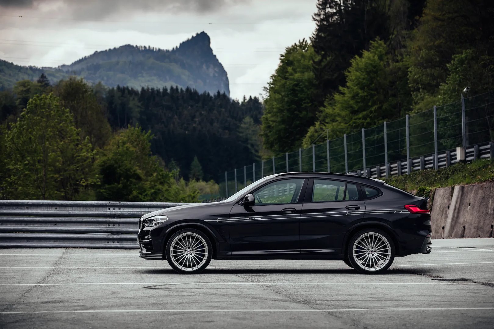 Alpina_XD4_2_generation__SUV_Coupe__2.jpg