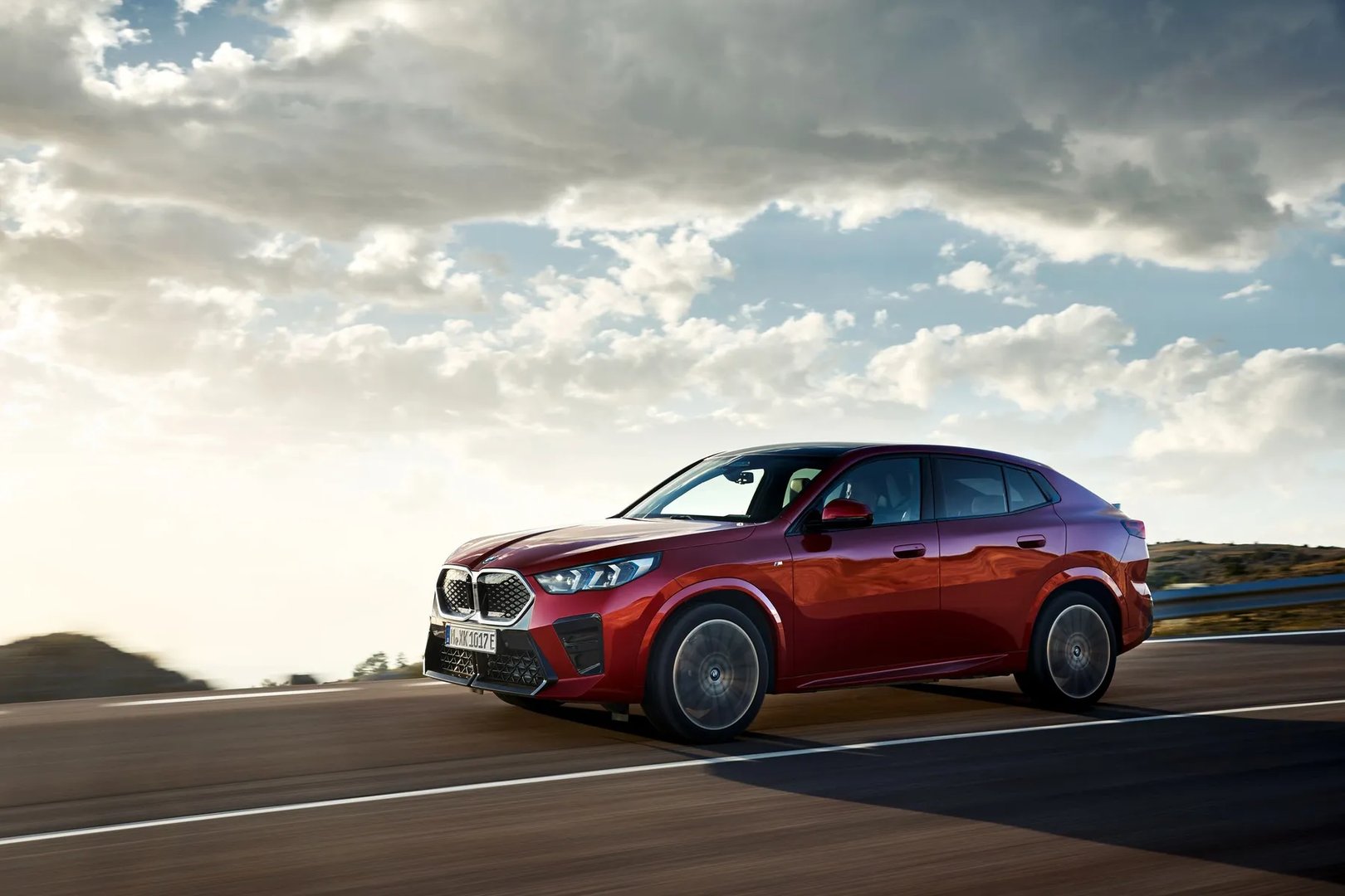 BMW_iX2_1_generation__SUV_5-doors__11.jpg