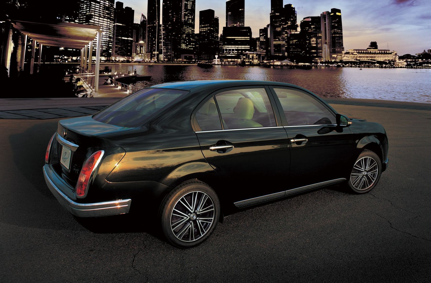mitsuoka_Ryugi_1_generation__Sedan__12.jpg