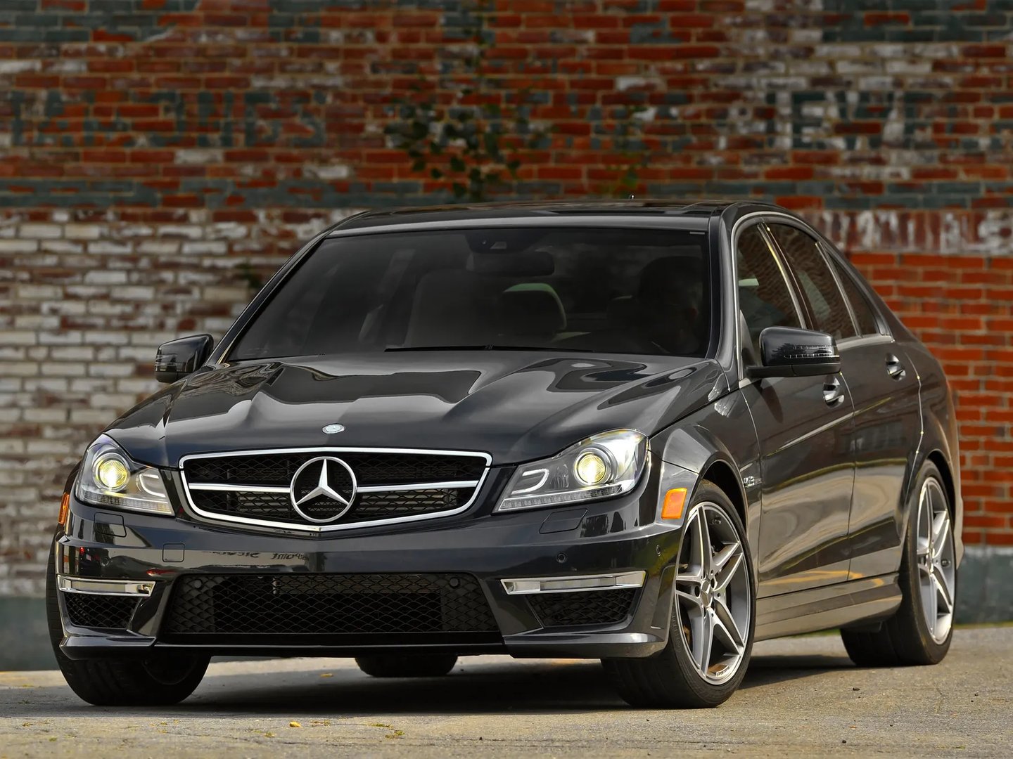 Mercedes_C-Class_AMG_3_generation_restyling__Sedan__5.jpg