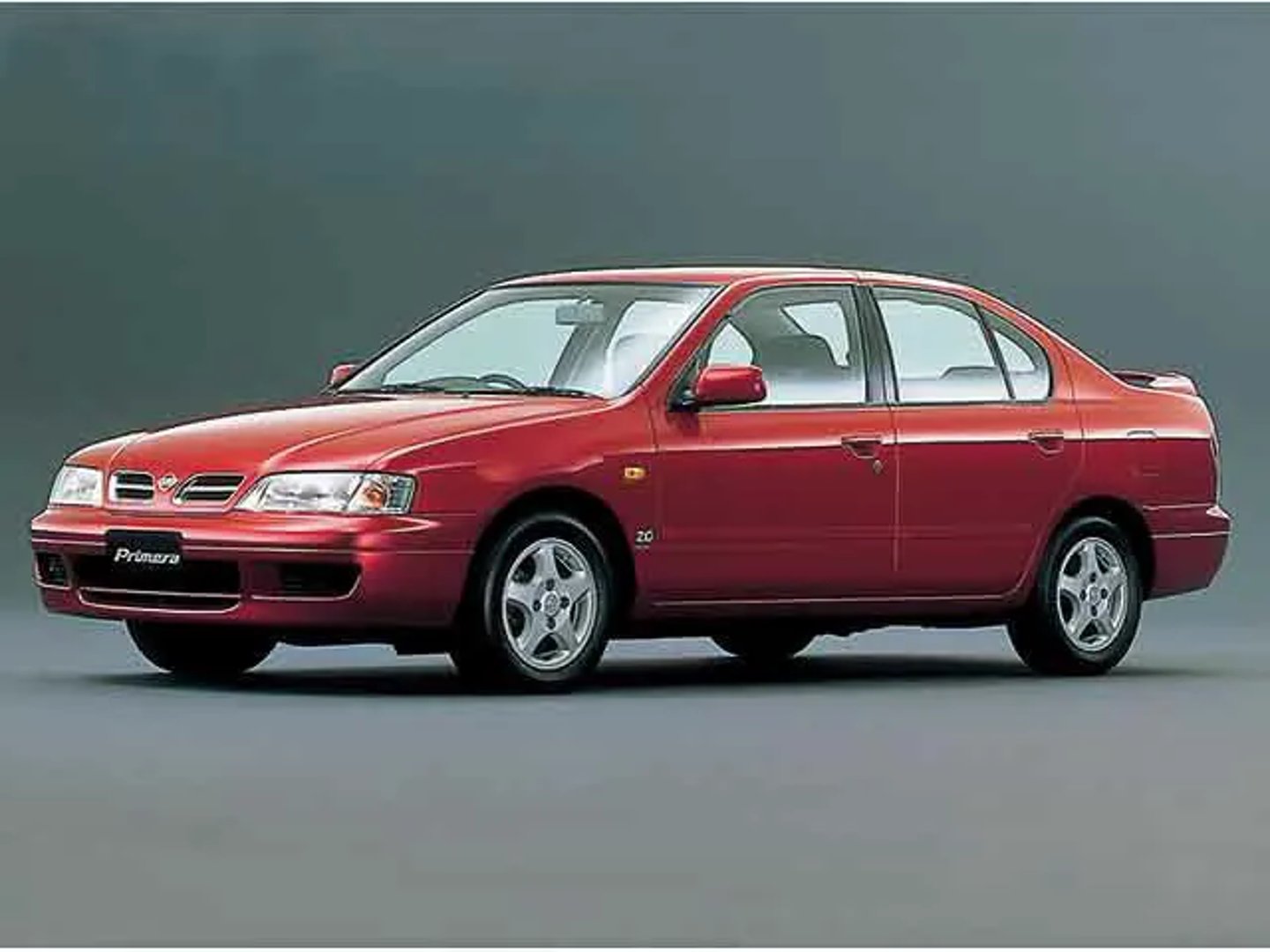 Nissan_Primera_2_generation__Sedan__2.jpg